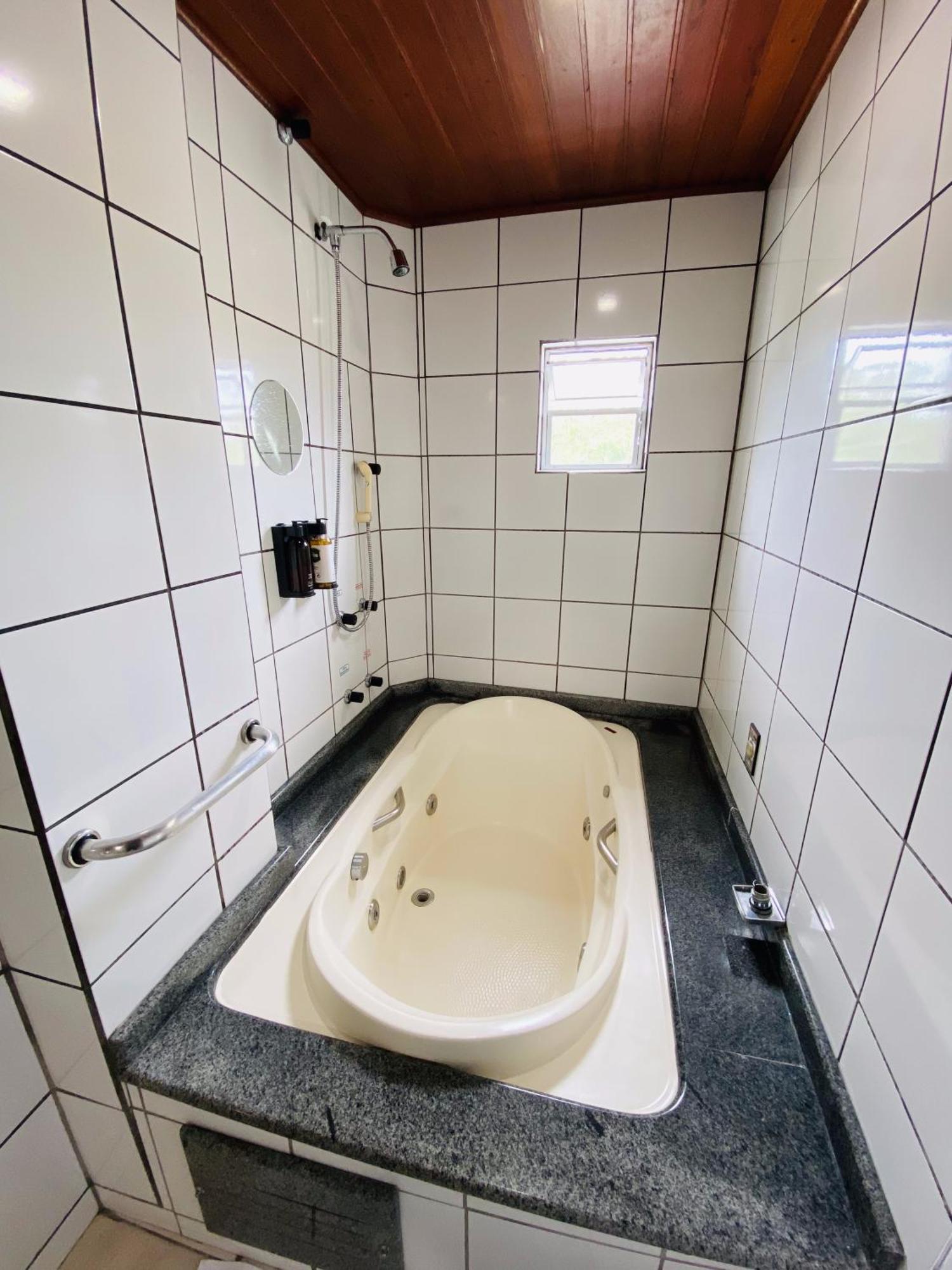 Real Nob Hotel Orleans Eksteriør billede