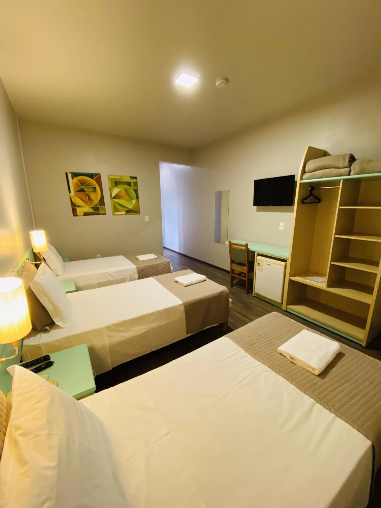 Real Nob Hotel Orleans Eksteriør billede