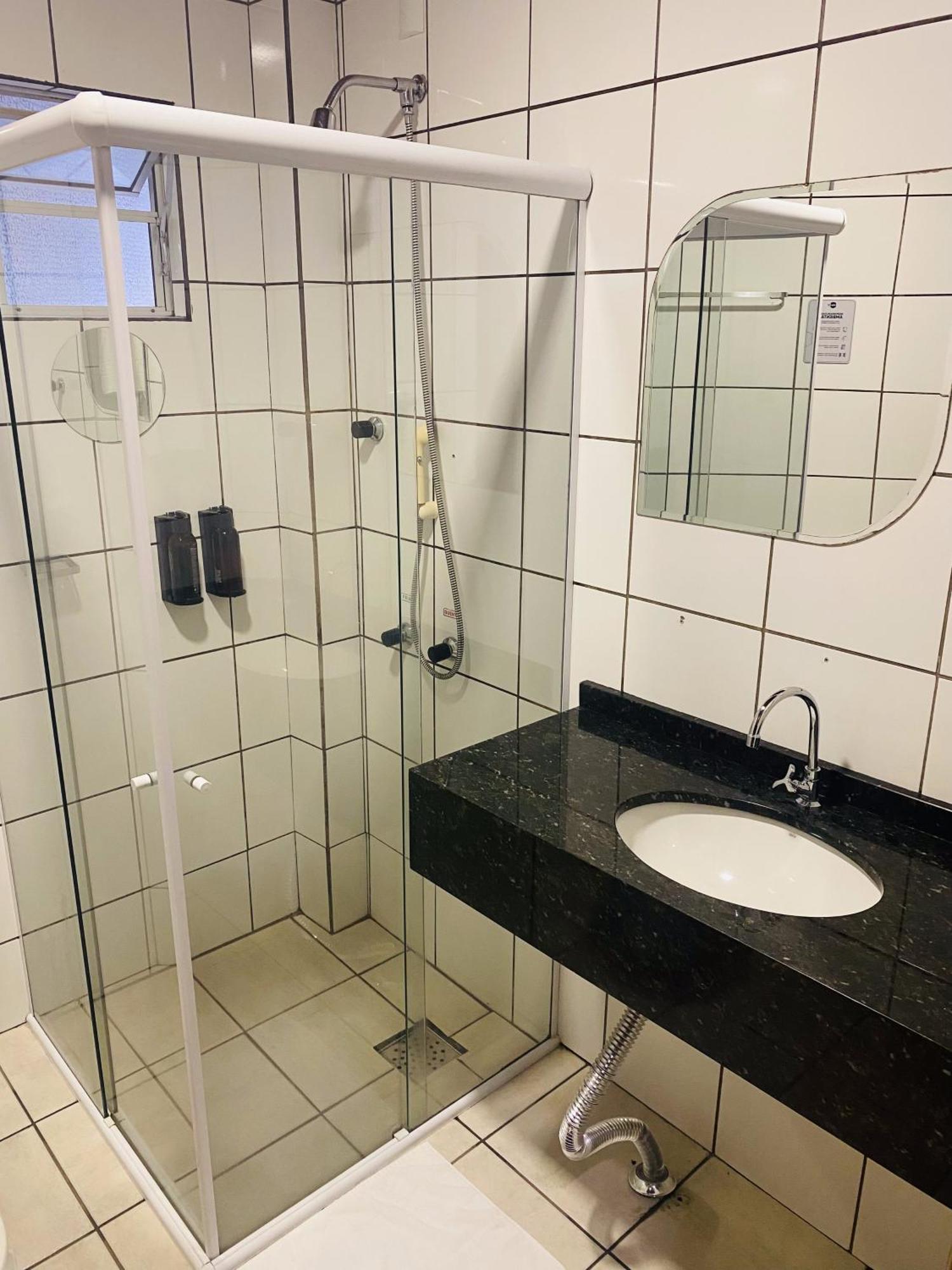 Real Nob Hotel Orleans Eksteriør billede